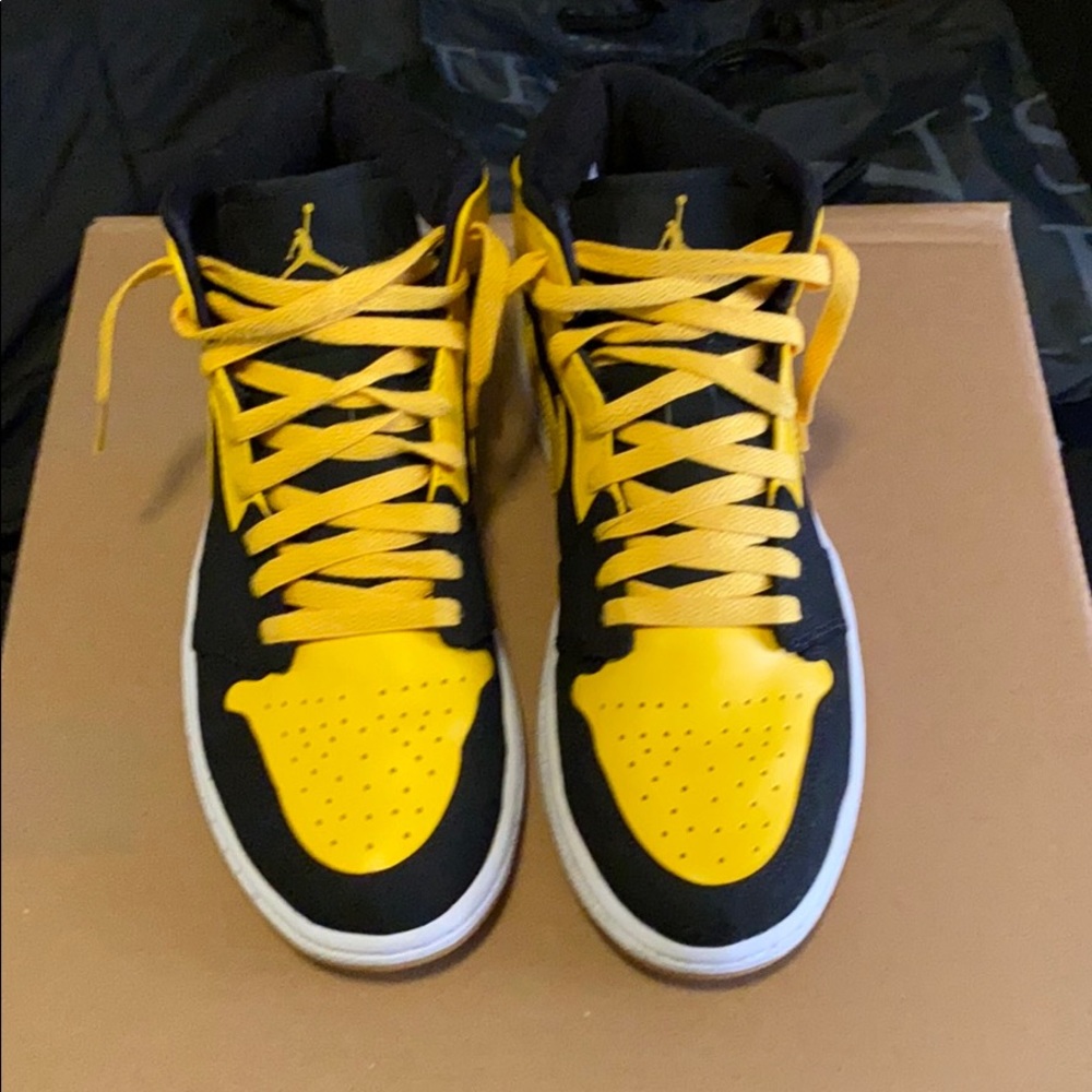 Air Jordan 1 New Love
